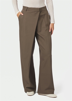 Calina structure wrap buks Dusty Brown Neo Noir 